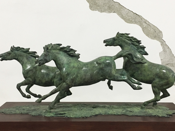 安裝鑄銅雕塑后有哪些注意事項